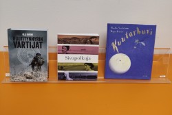 Kirjateline, matala, läpinäkyvä, L720 x S160 x K130 mm